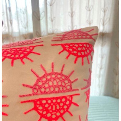 Fluorescent Sun Cushion  Fluorescent Sun Cushion