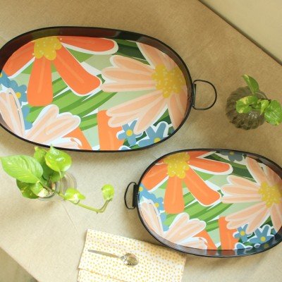 Gerbera Metal Oval Tray