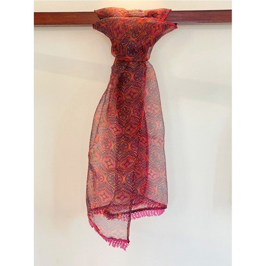 Diamond arch Scarf