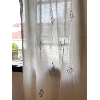 Embroidered Diamond Motif Curtain Embroidered Diamond Motif Curtain