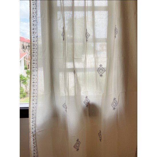 Embroidered Diamond Motif Curtain