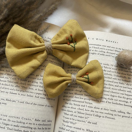 Mustard Twig Hand embroidery Hair Clip Mustard Twig Hand embroidery Hair Clip