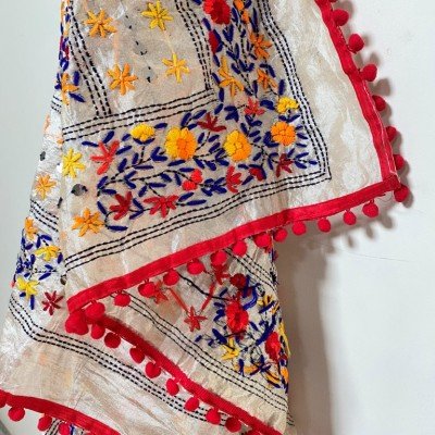 Red Dormo Embroidered Phulkari Scarf  Red Dormo Embroidered Phulkari Scarf
