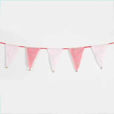 Red polka Bunting Red polka Bunting