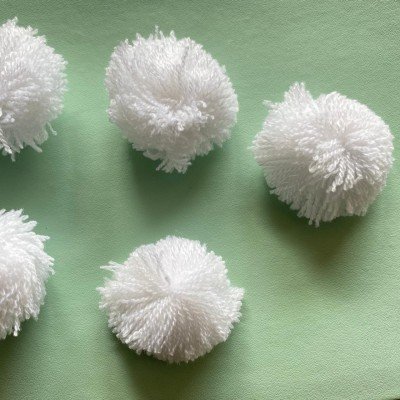 White coloured pompom Big White coloured pompom Big