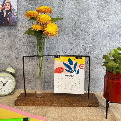 Desk Calender with Planter Desk Calender with Planter