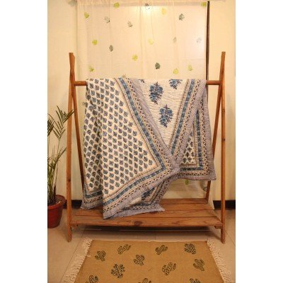 Blue Flower Block Printed Quilt Single Bed Blue Flower Block Printed Quilt Single Bed
