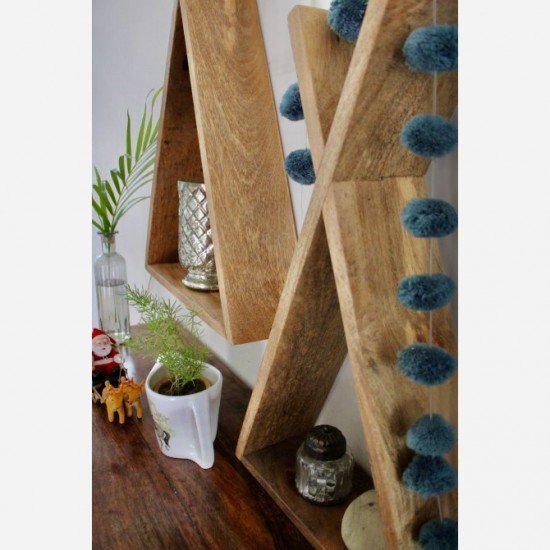 Teepee Shelf