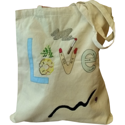 Love tote Love tote