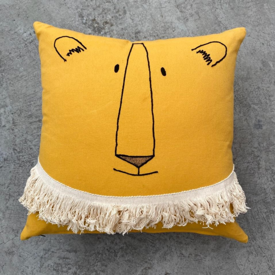 Lion cushion