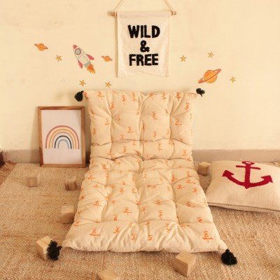 Cactus Sea and Surf Floor Bed Cactus Sea and Surf Floor Bed