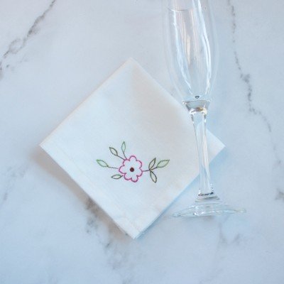 Embroidered Flower Napkins  (set of 6) Embroidered Flower Napkins  (set of 6)